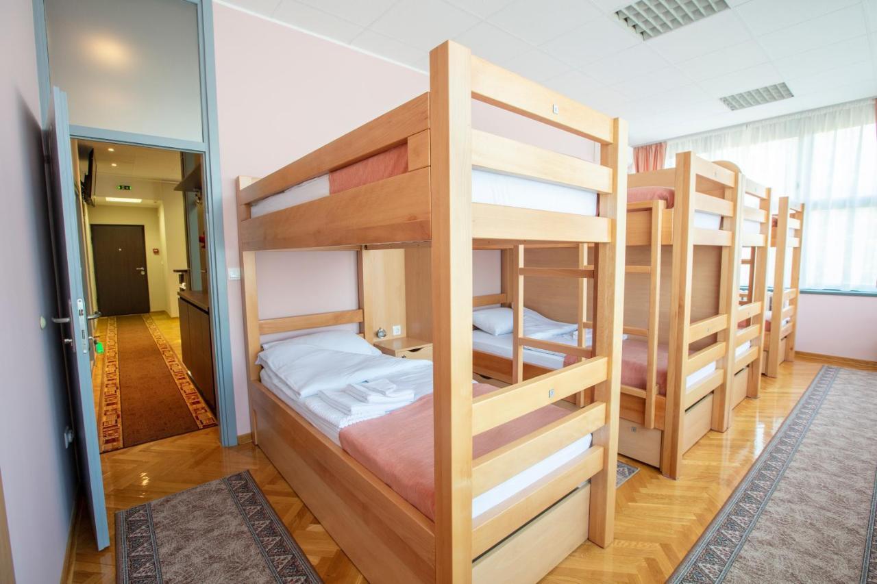 Hostel amd Belgrado Buitenkant foto